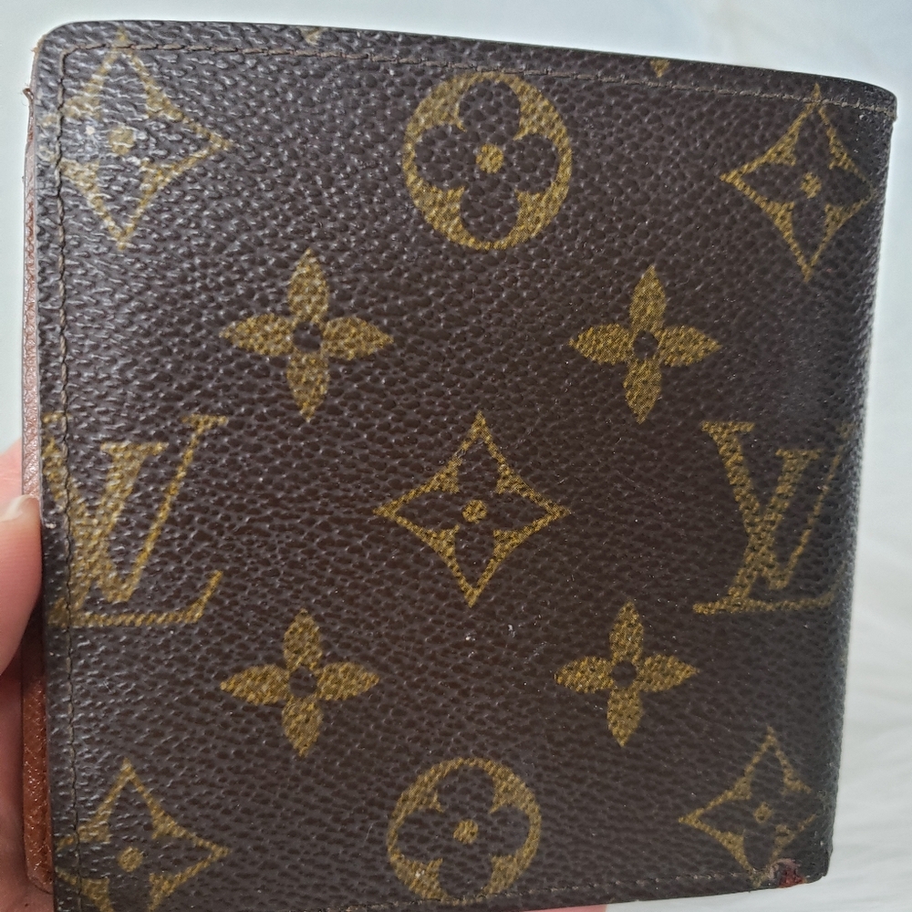 Authentic Loius Vuitton Bifold Monogram Mens Wall… - image 3